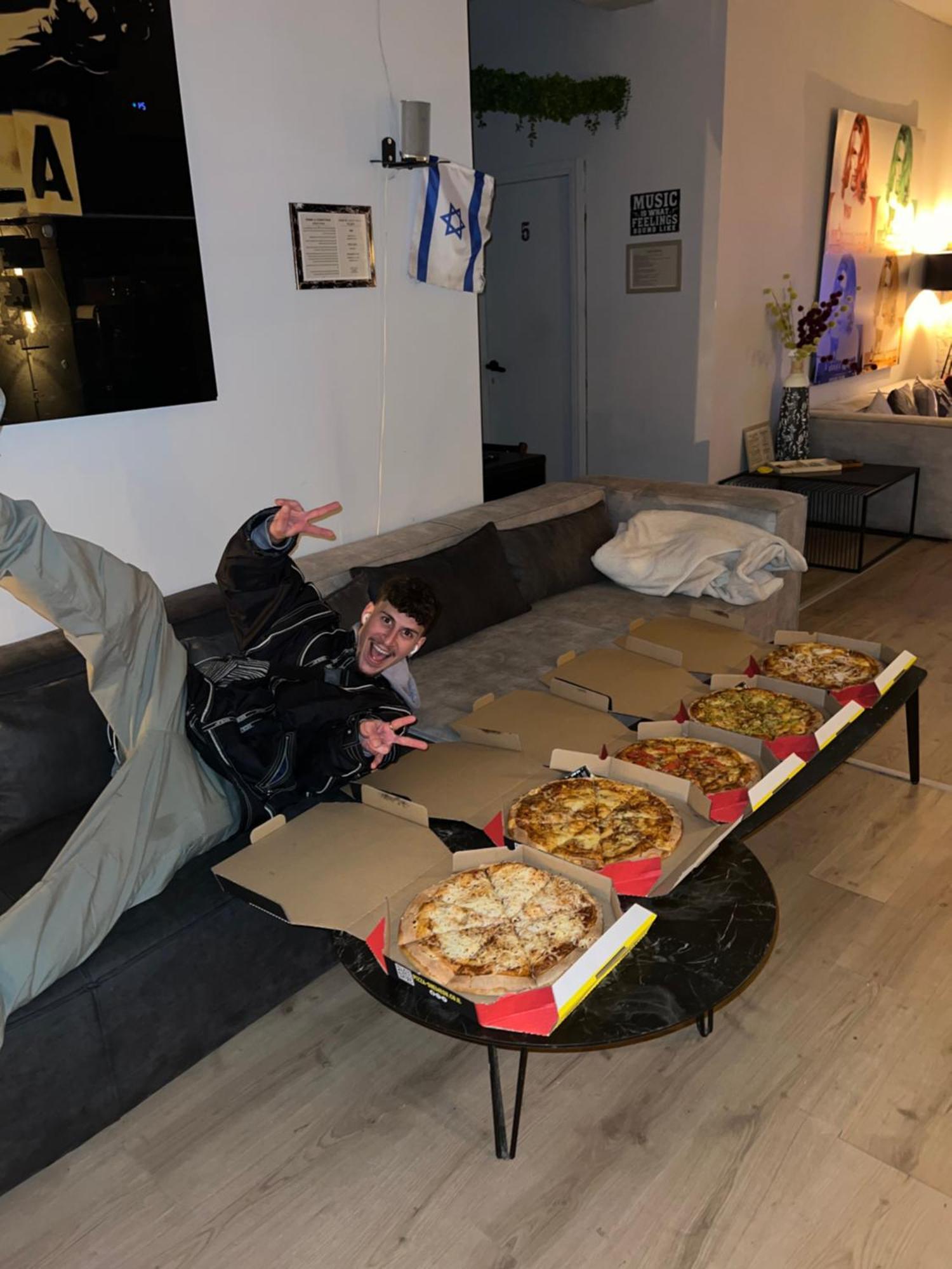 Ofek's Place - Midtown Tlv Хостел